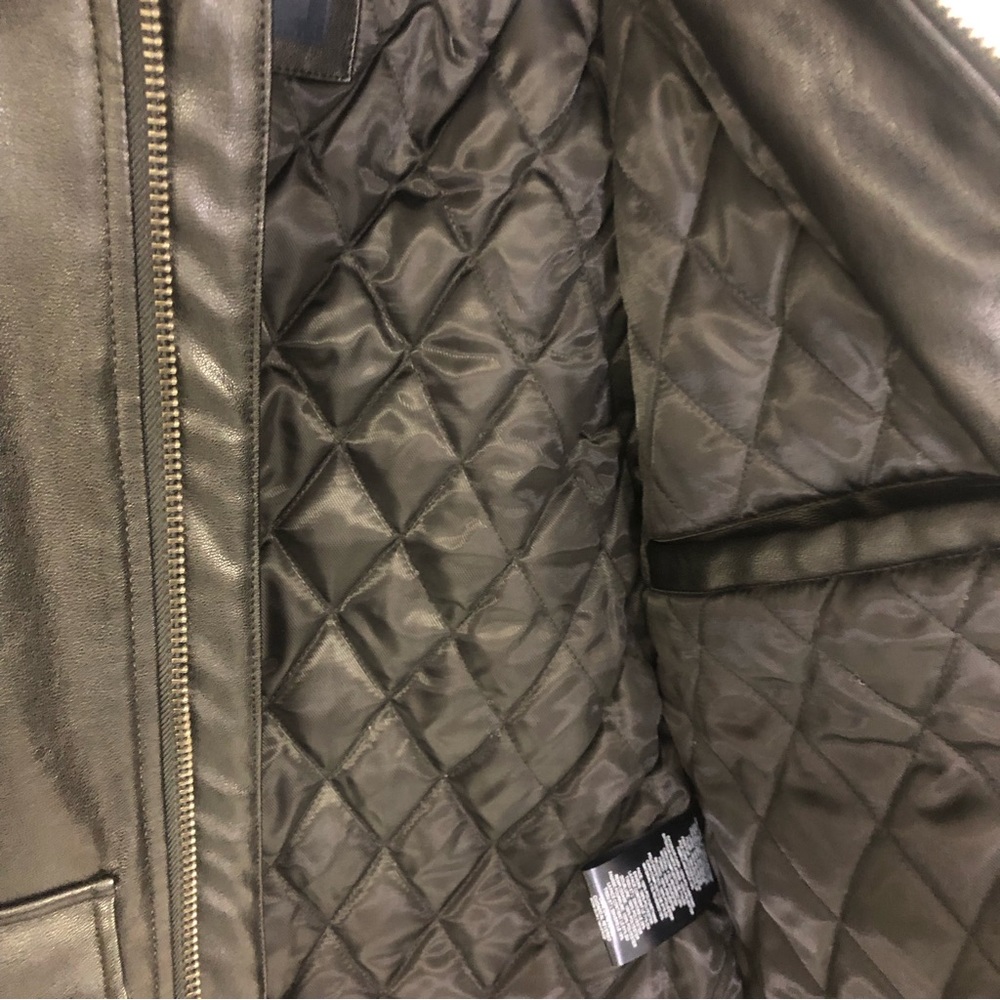 Tommy Hilfiger small leather jacket, new with tag - Picture 2 of 6